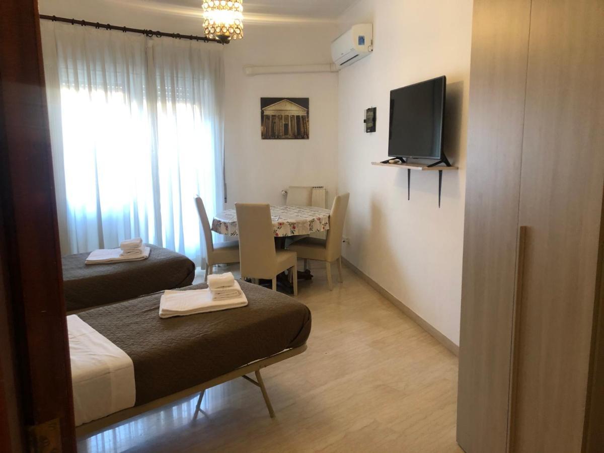 The Colours Of Rome Hotell Exteriör bild
