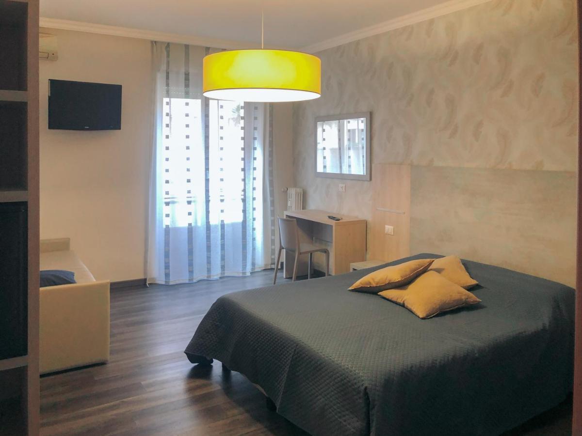 The Colours Of Rome Hotell Exteriör bild