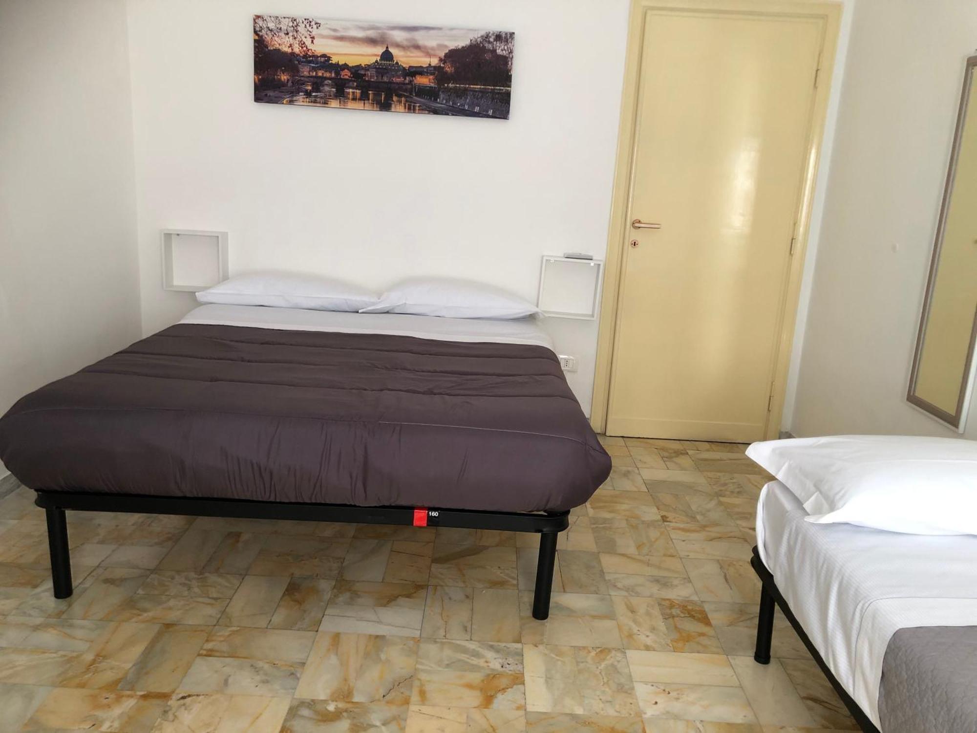 The Colours Of Rome Hotell Exteriör bild