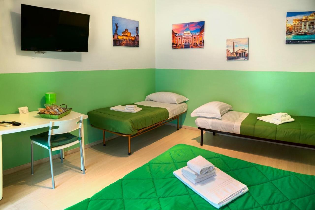 The Colours Of Rome Hotell Exteriör bild